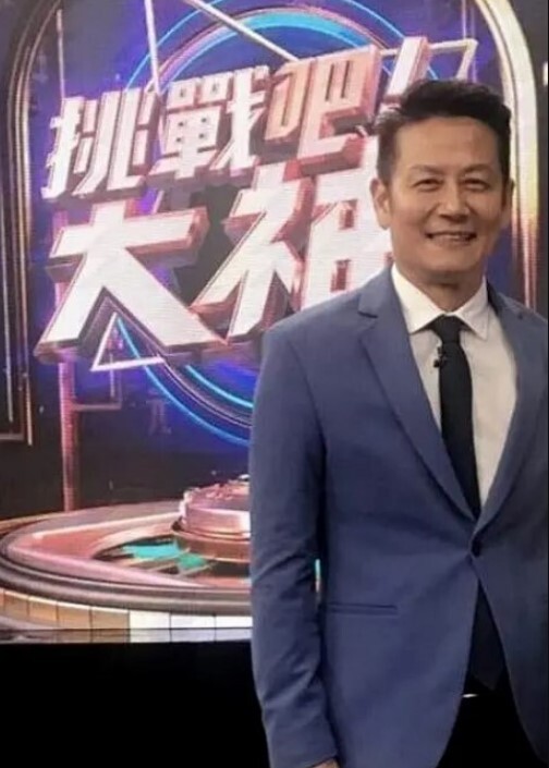 v 崩坏的崩坏 - 免费极品
